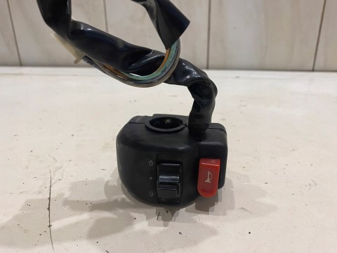 MAGNET RS MOTOWELL WŁĄCZNIK PRZEŁĄCZNIK KIERUNKOWSKAZÓW KLAKSONU MAGNET RS MOTOWELL WŁĄCZNIK PRZEŁĄCZNIK KIERUNKOWSKAZÓW KLAKSONU
