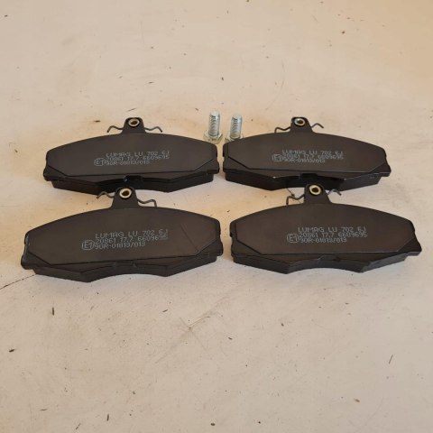 SKODA FAVORIT KLOCKI HAMULCOWE BRECK 20861 00 702 00 SKODA FAVORIT KLOCKI HAMULCOWE BRECK 20861 00 702 00