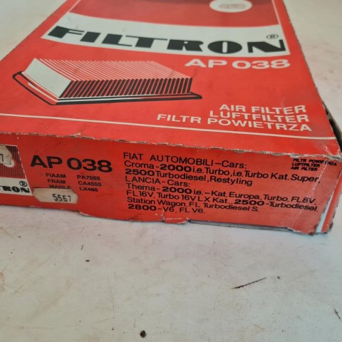 FIAT CROMA LANCIA KAPPA THEMA FILTR POWIETRZA FILTRON AP 038 FIAT CROMA LANCIA KAPPA THEMA FILTR POWIETRZA FILTRON AP 038