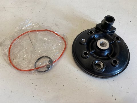 RIEJU RS2 MATRIX 50 125 POKRYWA CYLINDRA GŁOWICA DEKIEL RIEJU RS2 MATRIX 50 125 POKRYWA CYLINDRA GŁOWICA DEKIEL