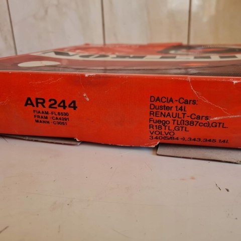 VOLVO 340 360 FILTR POWIETRZA FILTRON AR 244