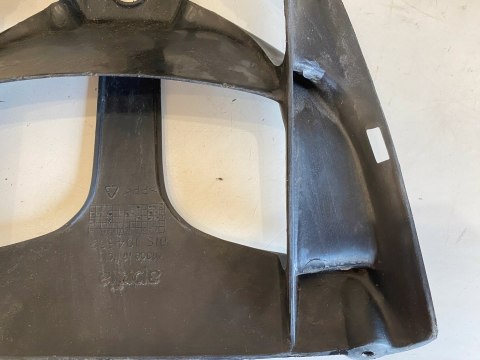 APRILIA SR 50 LC OWIEWKA CZASZA NOSEK WYPEŁNIENIE PLASTIK ATRAPA GRILL APRILIA SR 50 LC OWIEWKA CZASZA NOSEK WYPEŁNIENIE PLASTIK ATRAPA GRILL