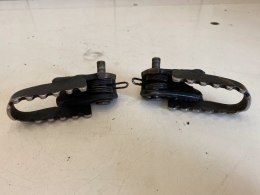 HONDA CRM 50 PODNÓŻKI PODNÓŻEK PRAWY LEWY KPL X2