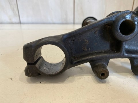 HONDA CRM 50 PÓŁKA DOLNA ZAWIESZENIA AMORTYZATORÓW