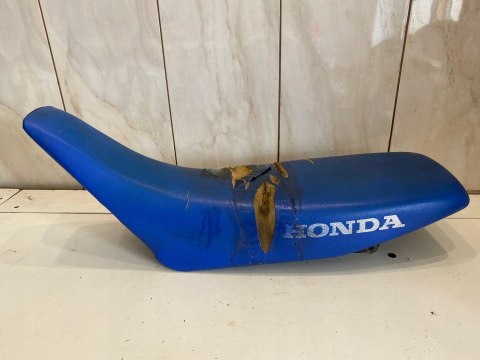 HONDA CRM 50 SIEDZENIE KANAPA FOTEL KIEROWCY PASAŻERA HONDA CRM 50 SIEDZENIE KANAPA FOTEL KIEROWCY PASAŻERA