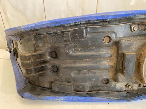 HONDA CRM 50 SIEDZENIE KANAPA FOTEL KIEROWCY PASAŻERA HONDA CRM 50 SIEDZENIE KANAPA FOTEL KIEROWCY PASAŻERA