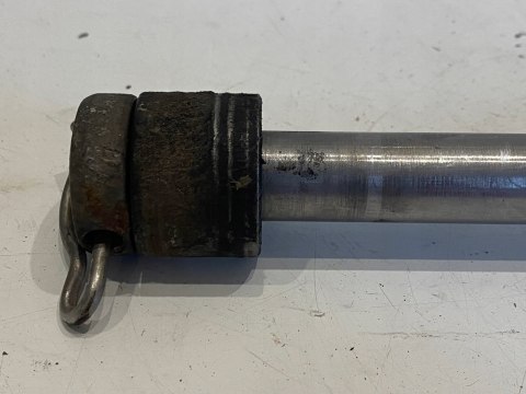 SUZUKI GSX 400E 400 E 82-87 OŚ OŚKA SZPILKA KOŁA SUZUKI GSX 400E 400 E 82-87 OŚ OŚKA SZPILKA KOŁA