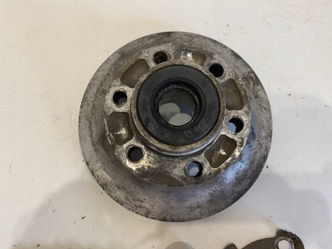 SUZUKI GSX 400E 400 E 82-87 ZABIERAK KOŁA ŚRUBY PODKŁADKI KOMPLET