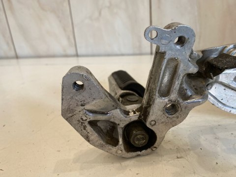 YAMAHA YZF 1000 R THUNDERACE 96-03 SET PODNÓŻEK KIEROWCY PRAWY YAMAHA YZF 1000 R THUNDERACE 96-03 SET PODNÓŻEK KIEROWCY PRAWY