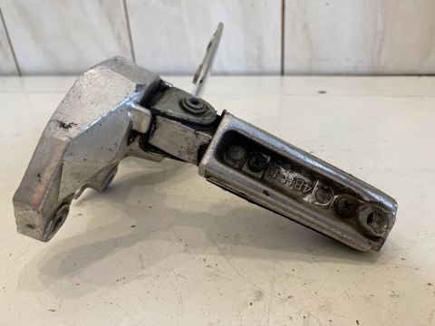 YAMAHA YZF 1000 R THUNDERACE 96-03 SET PODNÓŻEK KIEROWCY PRAWY YAMAHA YZF 1000 R THUNDERACE 96-03 SET PODNÓŻEK KIEROWCY PRAWY