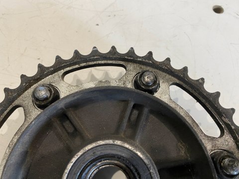 HONDA CBR 1000RR SC57 04-07 ZABIERAK KOŁA ZĘBATKI NAPĘDOWE ZDAWCZE HONDA CBR 1000RR SC57 04-07 ZABIERAK KOŁA ZĘBATKI NAPĘDOWE ZDAWCZE