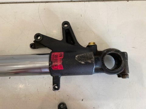 HONDA CBR 929 SC44 LAGI AMORTYZATORY PRZÓD PRZEDNIE LAGA PRAWA LEWA HONDA CBR 929 SC44 LAGI AMORTYZATORY PRZÓD PRZEDNIE LAGA PRAWA LEWA