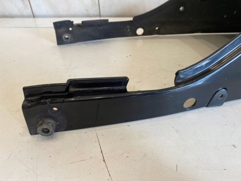 KAWASAKI GPZ 1100 UNI-TRAK U.T. UNITRAK TOP GUN OWIEWKA ZADUPEK OGON