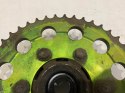 KAWASAKI ZXR 750 ZABIERAK TYLNEGO KOŁA ZĘBATKA NAPĘDOWA ZDAWCZA