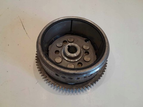 MAGNETO KOŁO MAGNESOWE WOLNE KOŁO BENDIKS ROZRUSZNIKA HONDA NSR 125 MAGNETO KOŁO MAGNESOWE WOLNE KOŁO BENDIKS ROZRUSZNIKA HONDA NSR 125