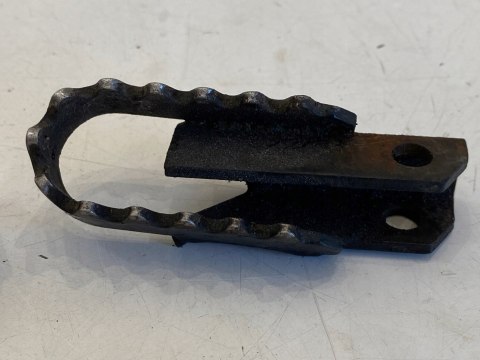 PEUGEOT XP 50 PODNÓŻEK PODNÓŻKI KIEROWCY KOMPLET X2