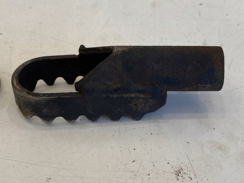 PEUGEOT XP 50 PODNÓŻEK PODNÓŻKI KIEROWCY KOMPLET X2