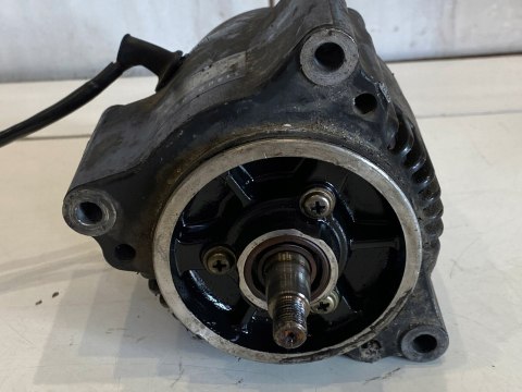SUZUKI GSX-R GSXR 1100 1052CC U706 GU74D 86' ALTERNATOR 31400-06B00 100211 SUZUKI GSX-R GSXR 1100 1052CC U706 GU74D 86' ALTERNATOR 31400-06B00 100211
