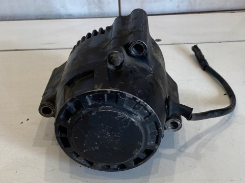 SUZUKI GSX-R GSXR 1100 1052CC U706 GU74D 86' ALTERNATOR 31400-06B00 100211 SUZUKI GSX-R GSXR 1100 1052CC U706 GU74D 86' ALTERNATOR 31400-06B00 100211