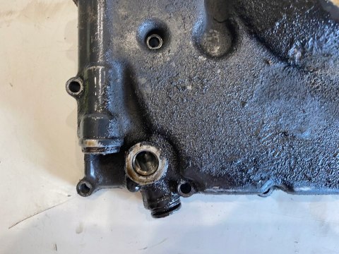 SUZUKI GSX-R GSXR 1100 1052CC U706 GU74D 86' MISKA OLEJOWA DEKIEL KAPA SUZUKI GSX-R GSXR 1100 1052CC U706 GU74D 86' MISKA OLEJOWA DEKIEL KAPA
