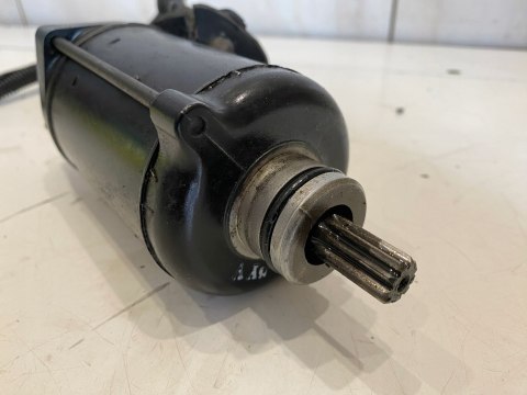 SUZUKI GSX-R GSXR 1100 1052CC U706 GU74D 86' ROZRUSZNIK STARTER ELEKTRYCZNY SUZUKI GSX-R GSXR 1100 1052CC U706 GU74D 86' ROZRUSZNIK STARTER ELEKTRYCZNY