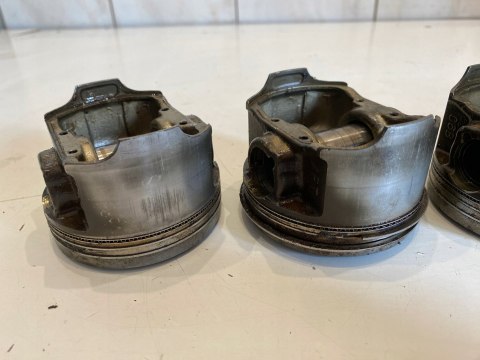 SUZUKI GSX-R GSXR 1100 1052CC U706 GU74D 86' WAŁ KORBOWY KORBOWODY KORBA SUZUKI GSX-R GSXR 1100 1052CC U706 GU74D 86' WAŁ KORBOWY KORBOWODY KORBA
