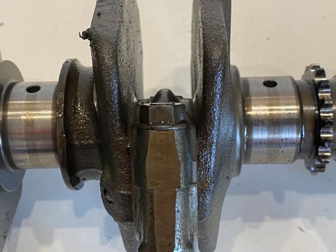 SUZUKI GSX-R GSXR 1100 1052CC U706 GU74D 86' WAŁ KORBOWY KORBOWODY KORBA