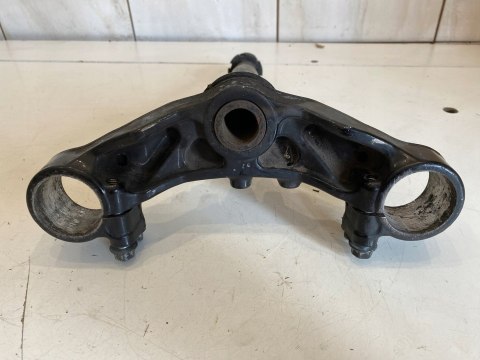 YAMAHA FZ 750 PÓŁKA DOLNA ZAWIESZENIA AMORTYZATORÓW