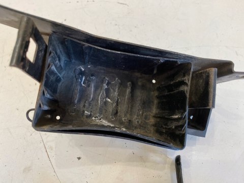 HONDA CA 125 REBEL 95-01 UCHWYT MOCOWANIE PODEST KIESZEŃ AKUMULATORA HONDA CA 125 REBEL 95-01 UCHWYT MOCOWANIE PODEST KIESZEŃ AKUMULATORA