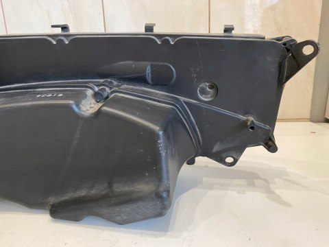 HONDA SILVER WING 600 AIRBOX OBUDOWA FILTRA POWIETRZA HONDA SILVER WING 600 AIRBOX OBUDOWA FILTRA POWIETRZA