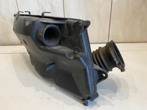 HONDA SILVER WING 600 AIRBOX OBUDOWA FILTRA POWIETRZA HONDA SILVER WING 600 AIRBOX OBUDOWA FILTRA POWIETRZA
