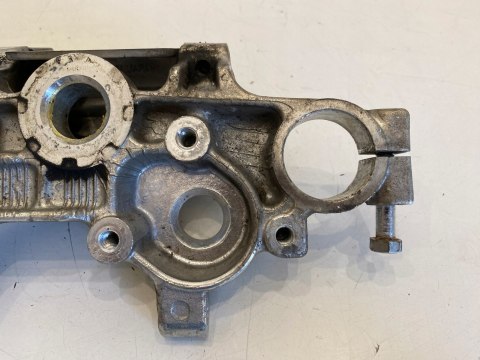 KAWASAKI LTD 450 85-89 PÓŁKA GÓRNA