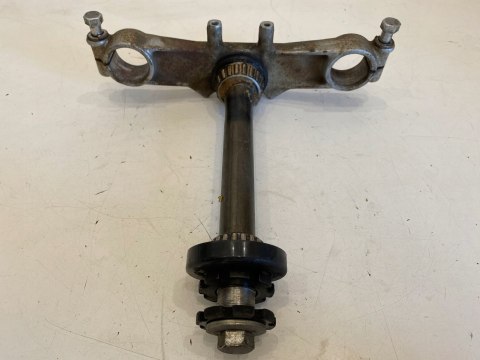 KAWASAKI LTD 450 PÓŁKA DOLNA ZAWIESZENIA AMORTYZATORÓW