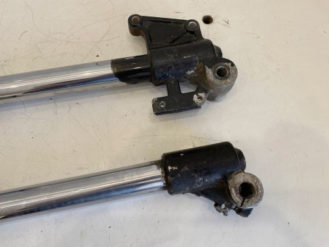 PEUGEOT XP 50 LAGI AMORTYZATORY PRZEDNIE PRZÓD PRAWA LEWA LAGA KPL PEUGEOT XP 50 LAGI AMORTYZATORY PRZEDNIE PRZÓD PRAWA LEWA LAGA KPL