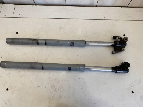 PEUGEOT XP 50 LAGI AMORTYZATORY PRZEDNIE PRZÓD PRAWA LEWA LAGA KPL PEUGEOT XP 50 LAGI AMORTYZATORY PRZEDNIE PRZÓD PRAWA LEWA LAGA KPL