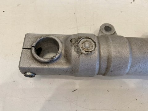 YAMAHA MT03 06-13 GOLEŃ LAGA LAGI PRAWA YAMAHA MT03 06-13 GOLEŃ LAGA LAGI PRAWA