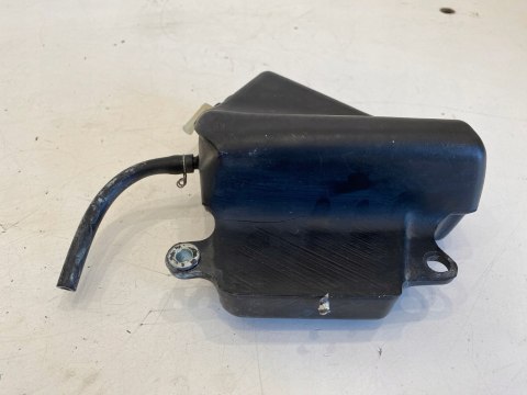 YAMAHA MT03 06-13 ZBIORNICZEK WYRÓWNAWCZY PŁYNU CHŁODZĄCEGO YAMAHA MT03 06-13 ZBIORNICZEK WYRÓWNAWCZY PŁYNU CHŁODZĄCEGO