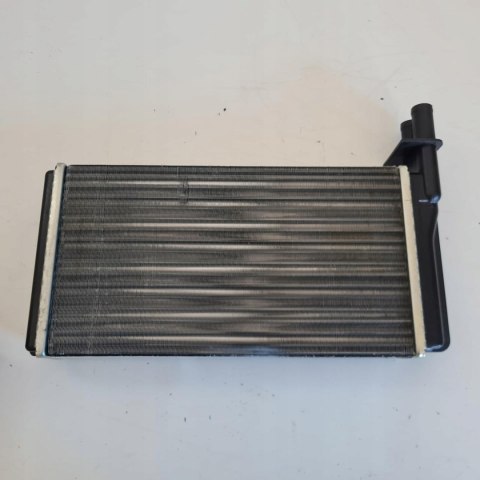SAAB 9000 NAGRZEWNICA KAGER 32-0121 SAAB 9000 NAGRZEWNICA KAGER 32-0121