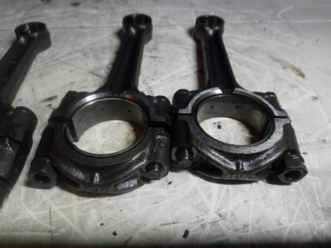 WAŁ KORBOWY KORBOWODY HONDA MAGNA VF 750 WAŁ KORBOWY KORBOWODY HONDA MAGNA VF 750