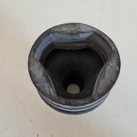 FORD FIESTA IV OSŁONA PRZEGUBU NAPĘDOWEGO HART 402 801 FORD FIESTA IV OSŁONA PRZEGUBU NAPĘDOWEGO HART 402 801