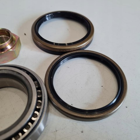 MAZDA 121 323 85-88 ŁOŻYSKO KOŁA 4MAX 4703-03-7009E MAZDA 121 323 85-88 ŁOŻYSKO KOŁA 4MAX 4703-03-7009E