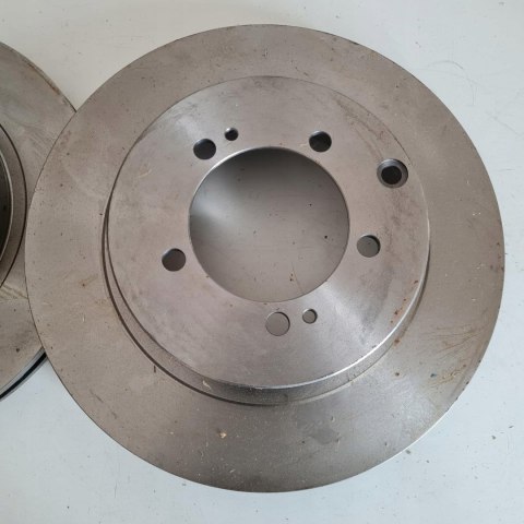 MITSUBISHI LANCER VI VII TARCZA HAMULCOWA KOMPLET KAGER 37-0883 MITSUBISHI LANCER VI VII TARCZA HAMULCOWA KOMPLET KAGER 37-0883
