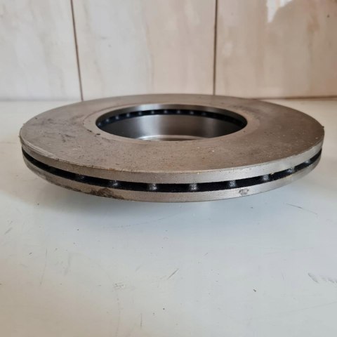 NISSAN SUNNY II TARCZA HAMULCOWA KOMPLET KAGER 37-0618 NISSAN SUNNY II TARCZA HAMULCOWA KOMPLET KAGER 37-0618