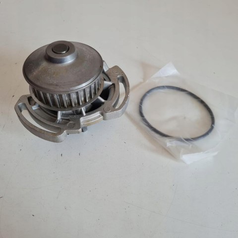 SEAT IBIZA VW GOLF III VENTO 1.4 POMPA WODY TOPRAN 100 569 755 SEAT IBIZA VW GOLF III VENTO 1.4 POMPA WODY TOPRAN 100 569 755