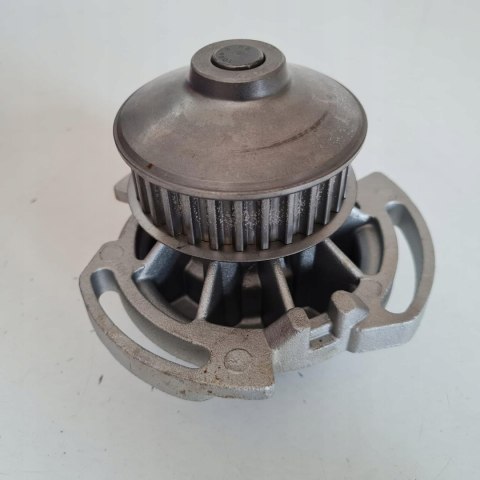 SEAT IBIZA VW GOLF III VENTO 1.4 POMPA WODY TOPRAN 100 569 755 SEAT IBIZA VW GOLF III VENTO 1.4 POMPA WODY TOPRAN 100 569 755