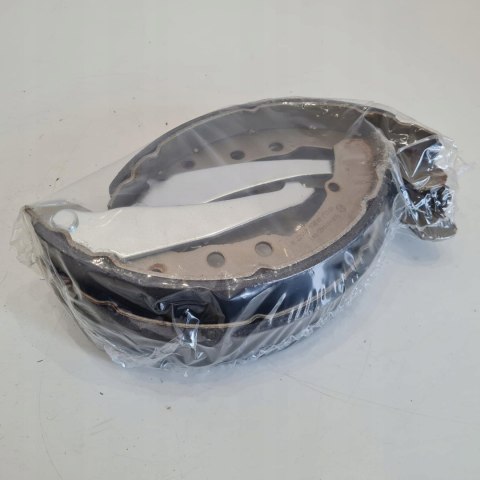 AUDI SEAT VOLKSWAGEN SZCZĘKI HAMULCOWE KOMPLET LPR 06850 AUDI SEAT VOLKSWAGEN SZCZĘKI HAMULCOWE KOMPLET LPR 06850