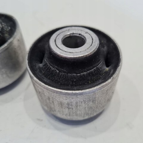 AUDI VOLKSWAGEN SILENTBLOCK TULEJA WAHACZA LEMFORDER 17661 01