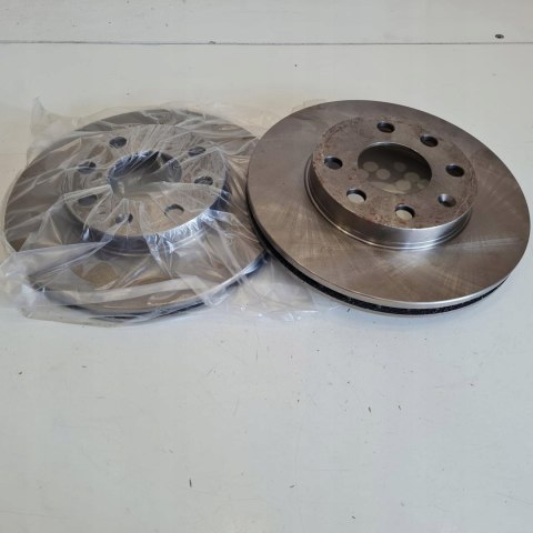 OPEL KADETT E ASCONA 1.8 TARCZA HAMULCOWA KOMPLET 4MAX 5201-01-0415E OPEL KADETT E ASCONA 1.8 TARCZA HAMULCOWA KOMPLET 4MAX 5201-01-0415E