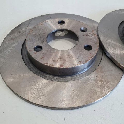 PEUGEOT 106 91- TARCZA HAMULCOWA KOMPLET 4MAX 5201-01-0200E PEUGEOT 106 91- TARCZA HAMULCOWA KOMPLET 4MAX 5201-01-0200E
