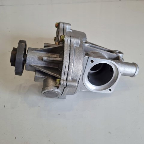 VOLKSWAGEN GOLF I AUDI 80 1.5-2.0 POMPA WODY 4MAX 0212-01-0117E VOLKSWAGEN GOLF I AUDI 80 1.5-2.0 POMPA WODY 4MAX 0212-01-0117E
